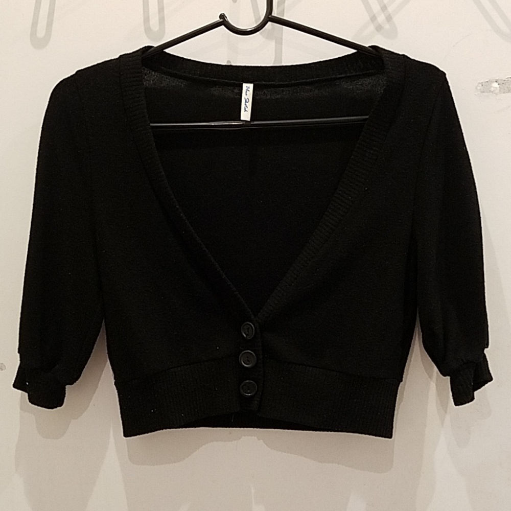 Cropped black cardigan